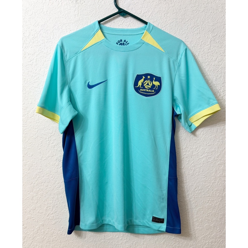 Nike Australia 2023 Stadium Away Soccer Jersey Kit - M